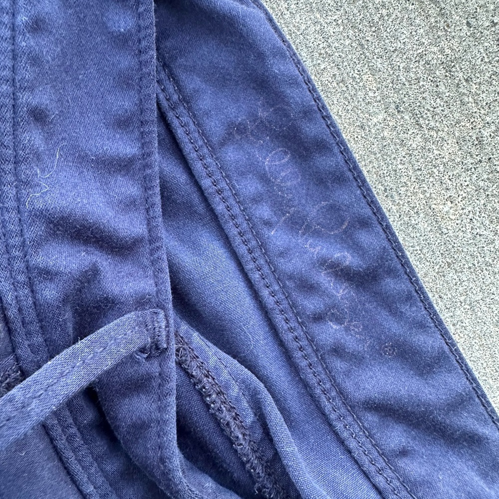 Lilly Pulitzer Worth Skinny Midnight Navy Pants, Size 8 - Picture 10 of 11